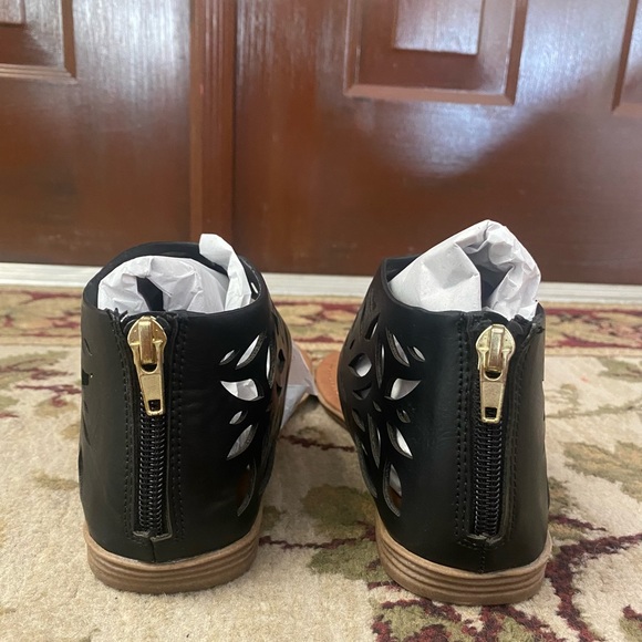 Cityclassified Women’s Flat - Picture 4 of 6